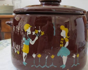 Vintage WEST BEND Brown Bean Pot Crock Canister Cookie Jar Pottery Stoneware