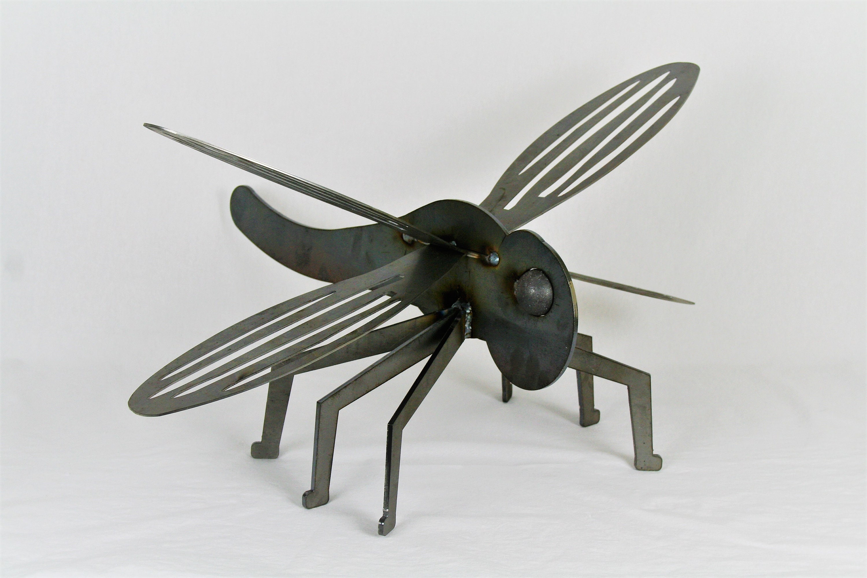 Giant Metal Dragonfly, rustic dragonfly, dragonfly sculpture, landscape