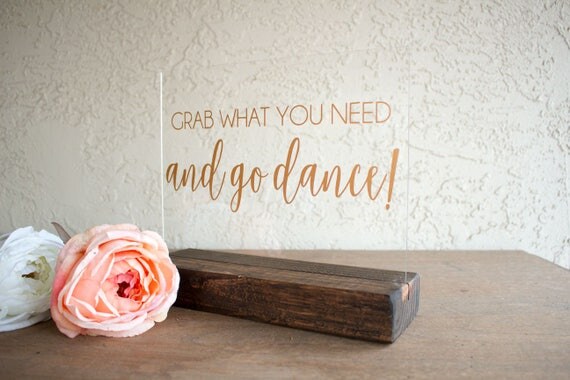 Wedding Bathroom Kit Sign bathroom basket sign wedding bathroom basket sign event Wedding Bathroom Kit Sign bathroom basket sign wedding bathroom basket sign event