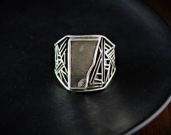 Sterling silver Meteorite Ring/ meteorite jewelry/men ring/gift for him/handmade ring/meteorite/sterling silver/gemstone/handmade ring