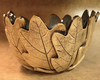 Small Oak Leaf Bowl 162