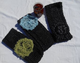 Black bright headband with flower