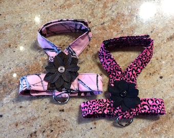 Comfort no choke dog harness tiny dogs 3 to about 5 lb. or puppy's and cats