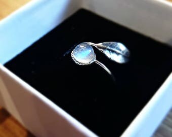 sterling silver Blue moonstone ring, june birthstone, silver birthstone ring, gemstone ring, stone of protection, lovers stone, white stone