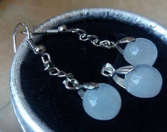 Natural earrings and Rainbow Moonstone pendant