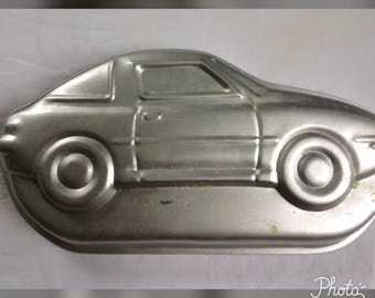 Vintage Sports Car Cake Pan, Wilton Car Pan, Aluminum Cake Pan