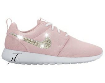 baby pink nike roshe