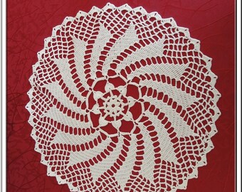 DOILY color vanilla 34 cm handmade new