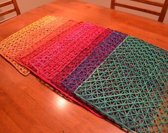 THE WICKER THAT IS TRENDY PLACE MATS - SET OF 4