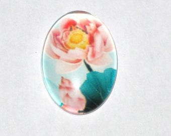 "Waterlily" size 13-18mm glass cabochon