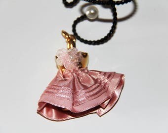 The large one dancer bust dress with pink