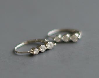 Estate classic three stone diamond earring 14k white gold