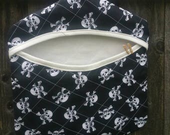Skulls Quilted Clothes Pin / Peg Bag