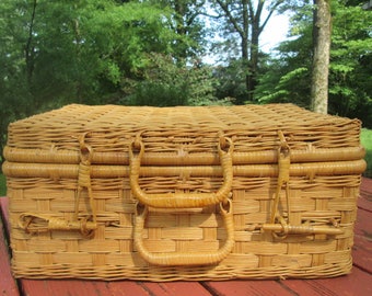 Large Vintage Picnic Basket - Tan Wicker Basket - Unlined Storage Basket - 12 in by 16 in