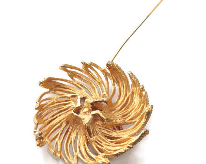 Dimensional Textured Brooch Gold Tone Fringe Flower Pinwheel Look Vintage