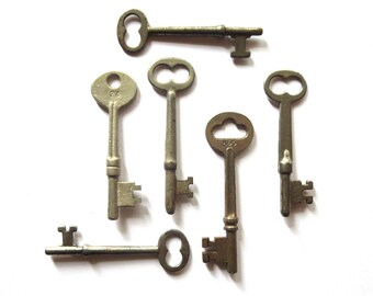 6 Vintage skeleton keys Vintage keys Antique skeleton key Old skeleton keys Old Skelton Vintage old keys Antique rusty keys Old bit keys #2