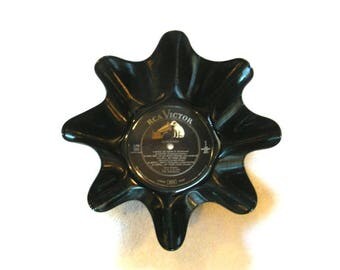 Elvis Presley Record Bowl Made From Repurposed Vinyl Album