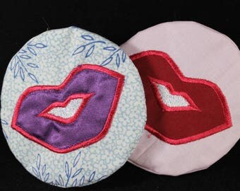 Kiss the owie cold pack, boo boo pack