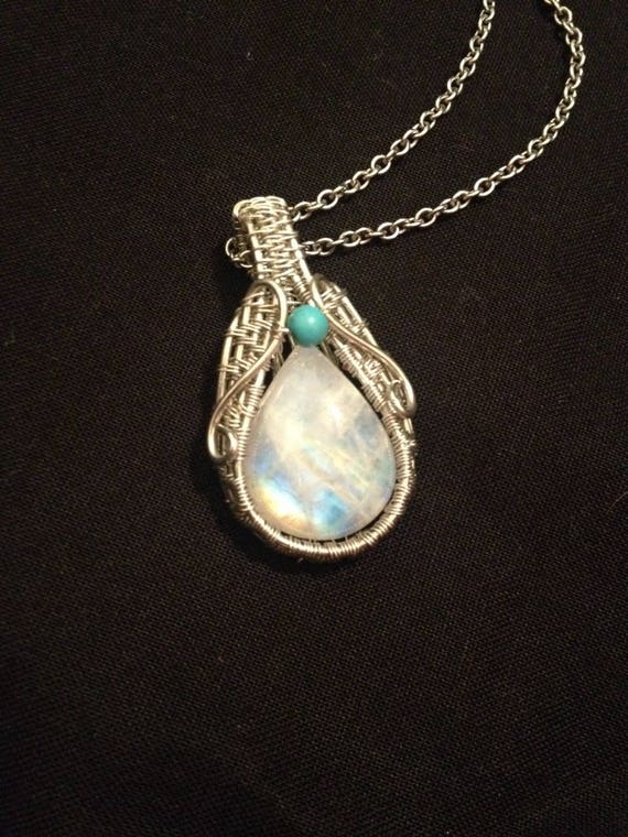 Wire Wrap Necklace Pendant with Moonstone and Howlite