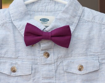 Maroon bow tie..purple Bow Tie..little man Bow tie..Clip on Bow Tie...Toddler Bow Tie..Newborn Bow Tie..christmas Bow Tie..