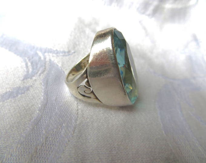 Vintage Aquamarine Ring, Sterling Aquamarine, Gemstone Ring, Aquamarine, Large Aquamarine Statement Ring Size 6.5< March Birthstone