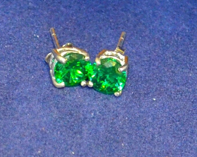 Green Zircon Studs, 7mm Round, Natural, Set in Sterling Silver E1097