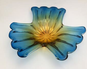 Mid Century Sommerso Murano Art Glass Centerpiece