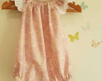 Baby Girl floral romper playsuit sunsuit size 00