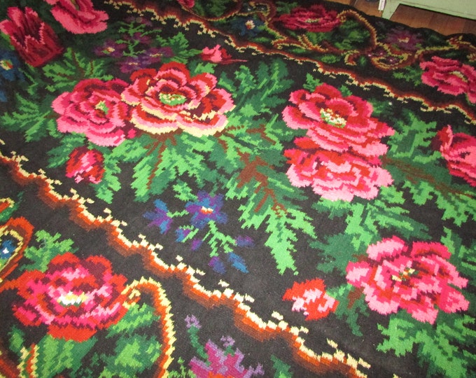 Moldovan Kilim, Floor Rugs. Bessarabian Kilim. Vintage Kilim, Rose kilim rug. Vintage handwoven wool rug.Large rug,oushak rug,persian rug