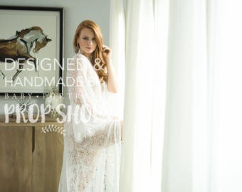 BRIDAL BOUDOIR ROBE: short wedding day robe for photo shoot