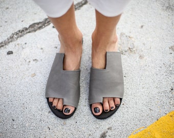 gray strappy flat sandals
