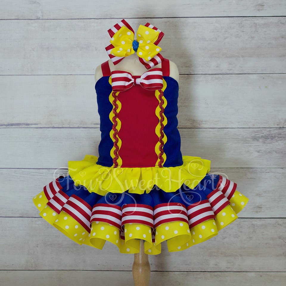 carnival party outfit ideas