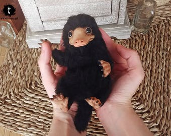 PRE-ORDER - Niffler from Fantastic beasts and where to find them poseable art doll