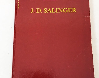 the alienation of holden caulfield in catcher in the rye by j d salinger Holden caulfield, the main character in jd salinger’s novel, the catcher in the rye, is sixteen years old and does not act his own age for he is stuck in his own private world, filled with pain and suffering [tags: the catcher in the rye. the alienation of holden caulfield in catcher in the rye by j d salinger Holden caulfield, the main character in jd salinger’s novel, the catcher in the rye, is sixteen years old and does not act his own age for he is stuck in his own private world, filled with pain and suffering [tags: the catcher in the rye.