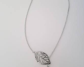 Silver Y Leaf Lariat Necklace