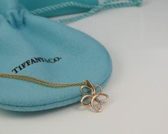 Tiffany & Co Villa Paloma 18K Rose Gold Flower Pendant Necklace MINT w/ Box