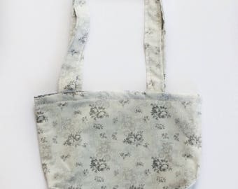 SALE Gray Floral Handbag -Lined Cotton Handbag - Cotton Handbag- Gray Project Bag - Project Bag- Gray and White Handbag - Gray and White Bag