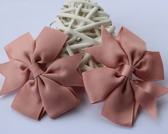 2 x Sweet Nectar Pinwheel Hair Bow attached to alligator clip. 3 Inches. Grosgrain Ribbon. School Colours. Sports. Hair Accessories. Girls.