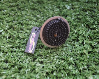 Black zipper ring