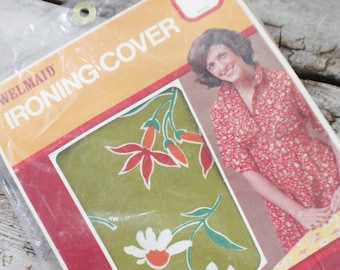 Vintage ironing board cotton cover, flower ironing board cover, welmaid green ironning board cover, burst of retro, kitch, mid century mod