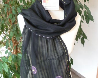 SCARF WITH BLACK STRIPED COTTON