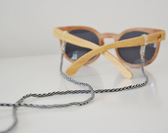 SIMPLICITY shadeloops // eyeglass chain, eyeglass holder, eyeglass leash, eyeglass holder, brillenkoordje, brillenkette, sunnycords