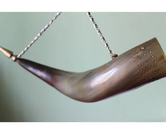 Drinking horn. Soviet drinking horn. Cup of wine. Viking drinking horn. Cornucopia. Vintage drinking horn. USSR drinking horn.