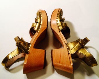 gold clog sandals