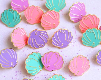 Mermaid's Seashell Enamel Pin