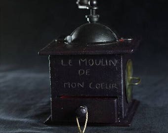 Coffee grinder restylise shabby chic