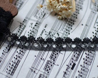 Lace tulle embroidered black Largeur1.8cm L018004