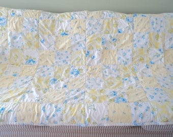 Previously Loved ~Love Vanilla Rose~ Quilted Throw 65" x 44" Blue White Yellow