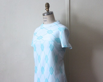 vintage 1960s ICE BLUE diamond day dress - super mod ARGYLE scooter dress - a Poinette fashion - size large to extra large, l/xl