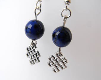Boucles d'oreille perlées noeud celtique